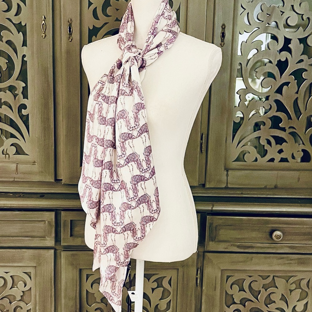 NWT Thomas Wylde 100% silk purple and off white scarf